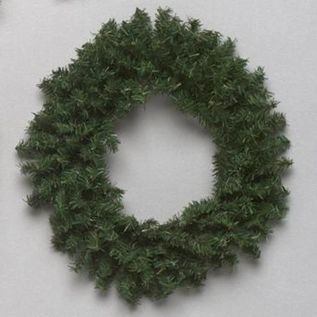 Vickerman Artificial Unlit Christmas Wreath (003060) 3 Vickerman Artificial Unlit Christmas Wreath (003060)