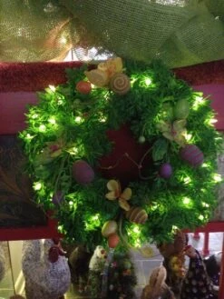 Vickerman Pre-Lit Artificial Christmas Wreath (28454) 7 Vickerman Pre-Lit Artificial Christmas Wreath (28454) -Vickerman 104931md