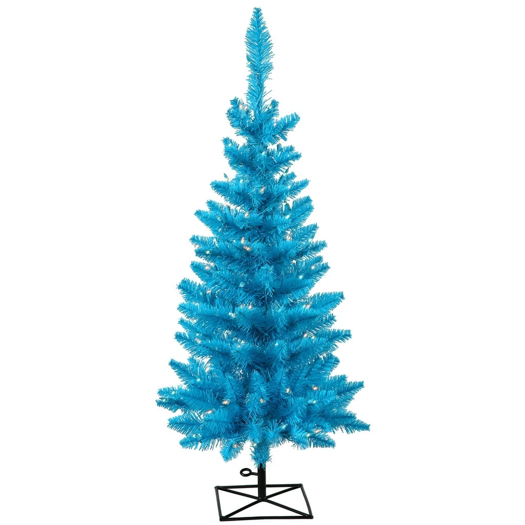 Vickerman Pre-Lit Christmas Tree (15360) 3 Vickerman Pre-Lit Christmas Tree (15360)