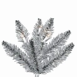 Vickerman Pre-Lit Christmas Tree (22865) 7 Vickerman Pre-Lit Christmas Tree (22865) -Vickerman 22865Miscmd