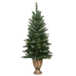 Vickerman Pre-Lit Artificial Christmas Tree (311389)
