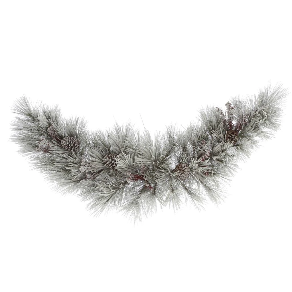 Vickerman Artificial Unlit Christmas Wreath (31657) 3 Vickerman Artificial Unlit Christmas Wreath (31657)