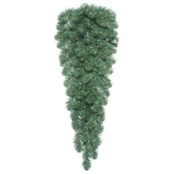 Vickerman Pre-lit Artificial Christmas Tree (420683)