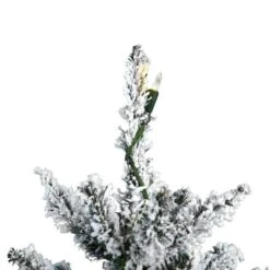 Vickerman Prelit Artificial Christmas Tree (422007) 8 Vickerman Prelit Artificial Christmas Tree (422007) -Vickerman 4220072md