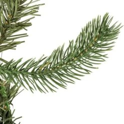 Vickerman Artificial Unlit Christmas Wreath (456002) 13 Vickerman Artificial Unlit Christmas Wreath (456002) -Vickerman 4560025md