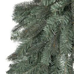 Vickerman Artificial Un-lit Christmas Wreath (456552) -Vickerman 4565523md