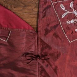 Vickerman Christmas Tree Skirt (505106) 11 Vickerman Christmas Tree Skirt (505106) -Vickerman 505106add3md