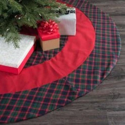 Vickerman Christmas Tree Skirt (505168) -Vickerman 505168add3md