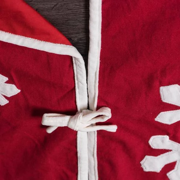 Vickerman Christmas Tree Skirt (505731) 6 Vickerman Christmas Tree Skirt (505731) - Image 4