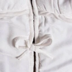 Vickerman Christmas Tree Skirt (517338) -Vickerman 517314add3md 1