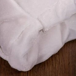 Vickerman Christmas Tree Skirt (517338) -Vickerman 517314addmd 1