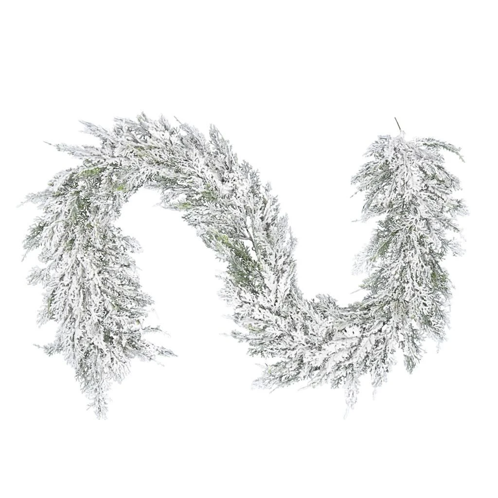 Vickerman Artificial Unlit Christmas Garland (604915) 3 Vickerman Artificial Unlit Christmas Garland (604915)