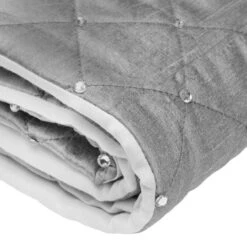 Vickerman Christmas Tree Skirt (618233) 11 Vickerman Christmas Tree Skirt (618233) -Vickerman 6182334md