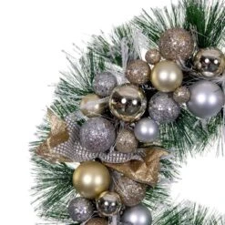 Vickerman Unlit Christmas Ornament Wreath (677117) -Vickerman 677117closemd