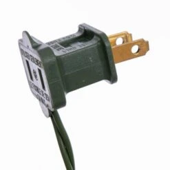 Vickerman Pre-Lit Artificial Christmas Tree (680889) -Vickerman 680872plugmd 1