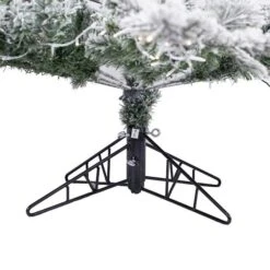 Vickerman Prelit Artificial Christmas Tree (681800) -Vickerman 681787standmd