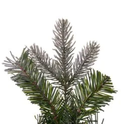 Vickerman Artificial Unlit Christmas Wreath (693063) -Vickerman 692943tipsmd