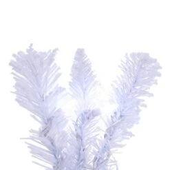 Vickerman Unlit Artificial Christmas Wreath (713235) -Vickerman 713266tipmd