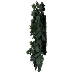 Vickerman Artificial Unlit Wreath (736654) -Vickerman 736654sidemd